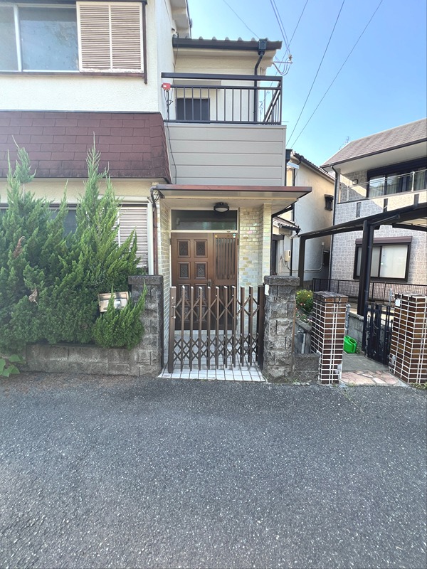 喜多町貸家 エントランス
