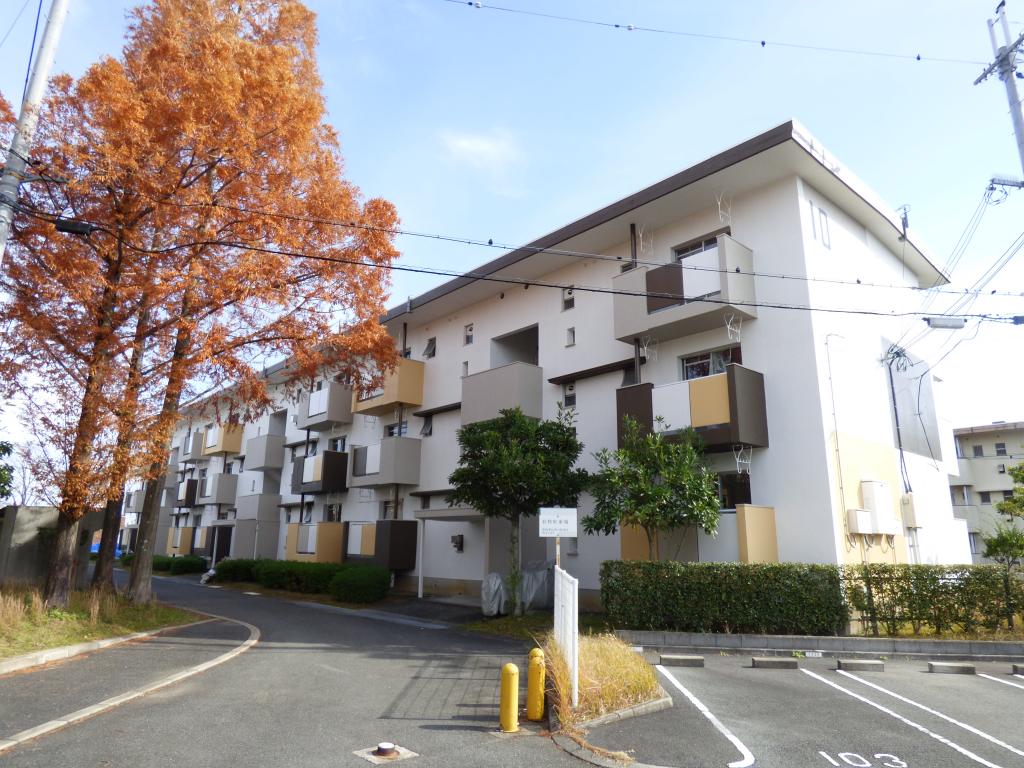 ヴィラナリー狭山5号棟 外観