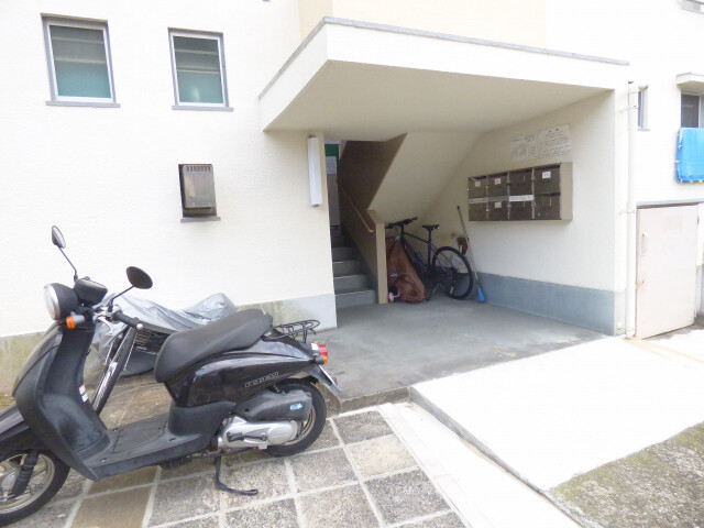 狭山住宅26棟 エントランス
