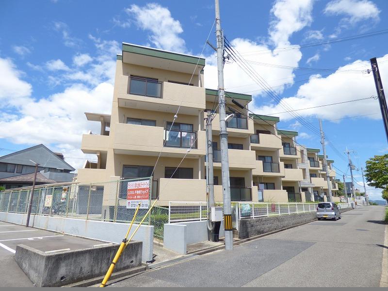 大阪府富田林市津々山台４丁目 外観