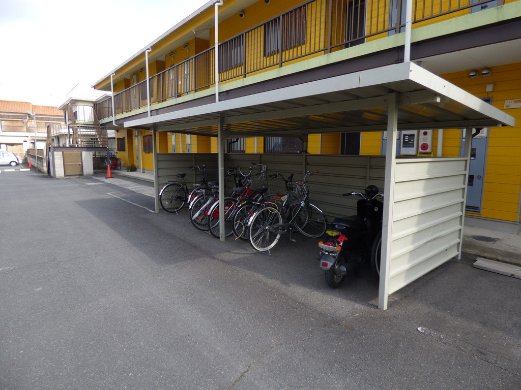 大阪府河内長野市市町401-1 エントランス