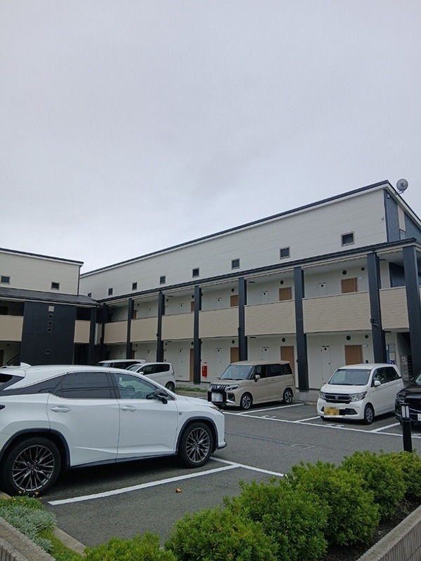 フローラ河内長野 駐車場