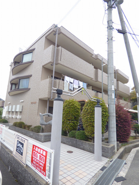 リビオ金剛 外観
