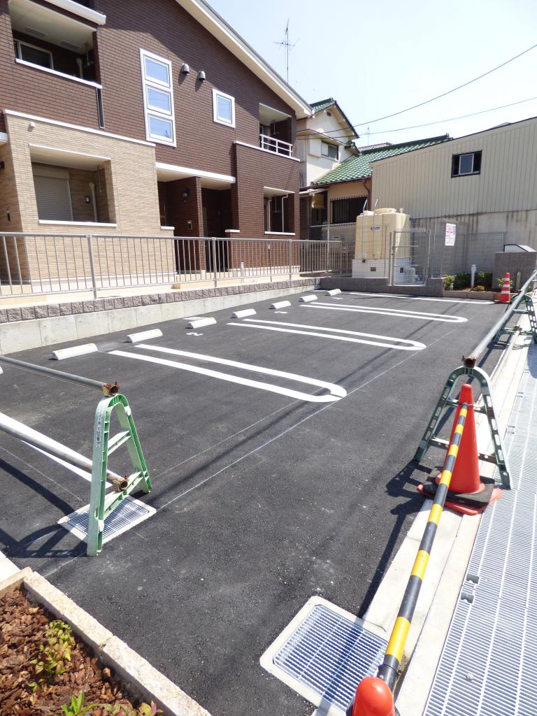フォンデ 駐車場