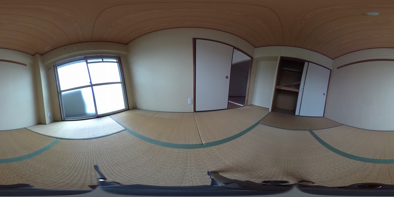 サンライトビル 収納