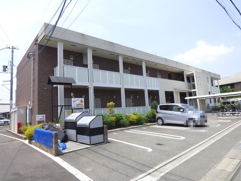 ビッグ ウエスト 外観