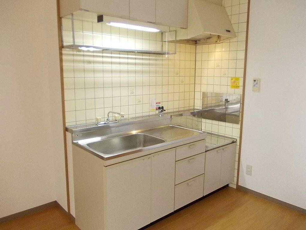 サウスタウンF キッチン