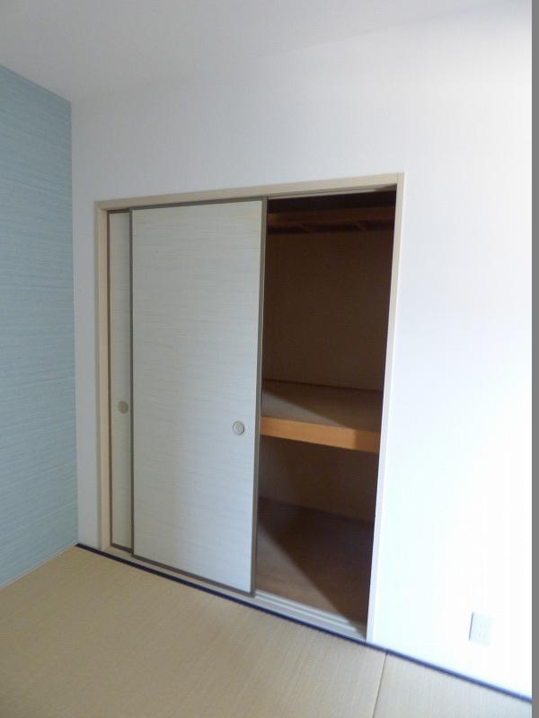 プレステージ大美野 収納