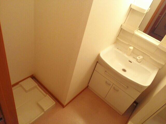 ソレアード本町 洗面所