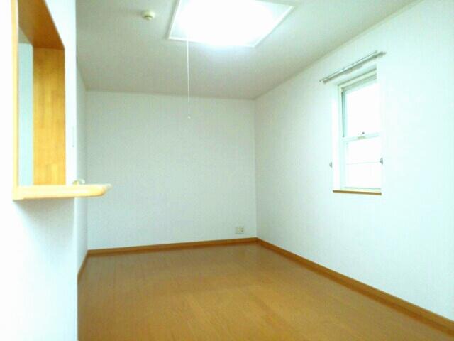 ソレアード本町 ベッドルーム