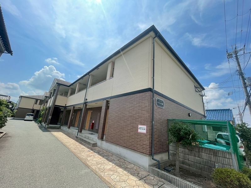 フジパレス草尾 外観