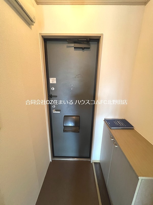 アメニティ大美野Ａ 玄関