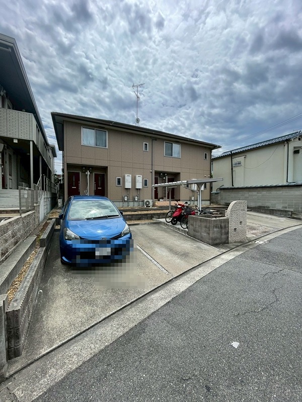 エルメゾン大美野 駐車場