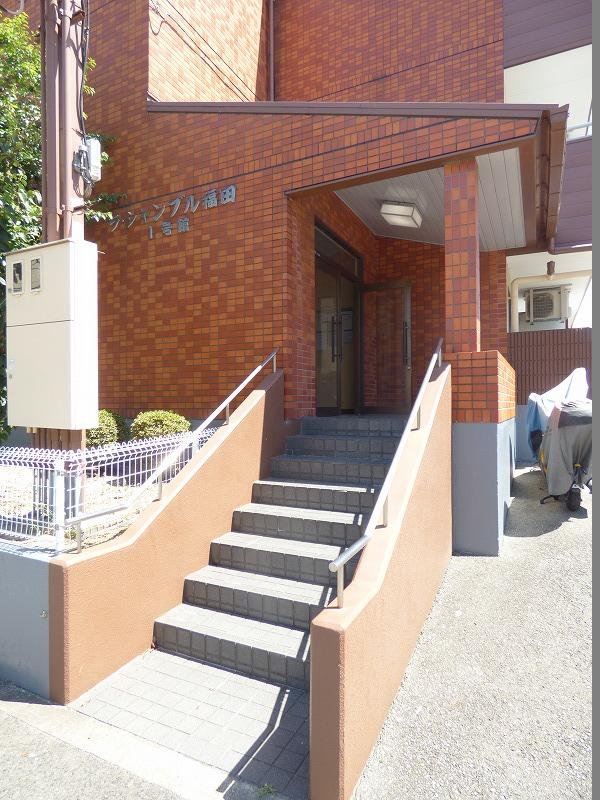 大阪府堺市中区福田442-1 エントランス