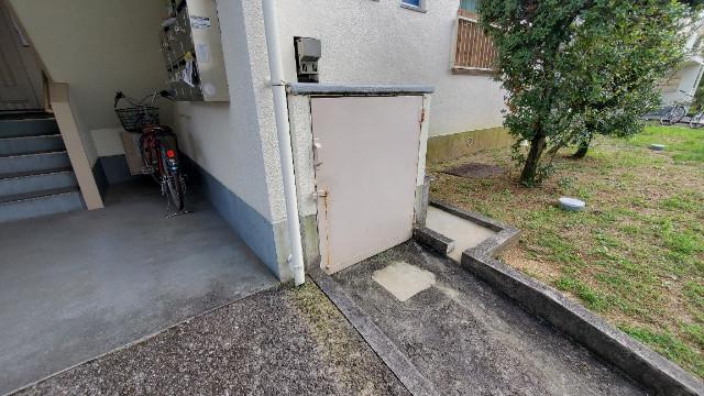公団狭山住宅3棟 エントランス