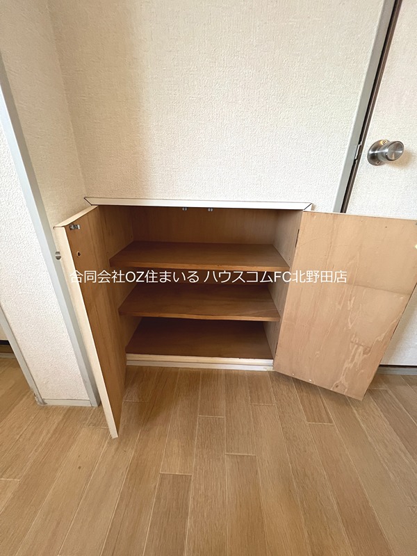 フォーリストハイムB棟 収納