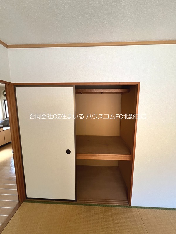 フォーリストハイムB棟 収納