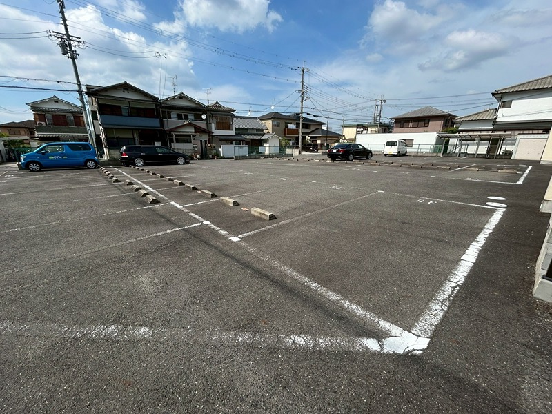 マンションサンライズ壱番館 駐車場