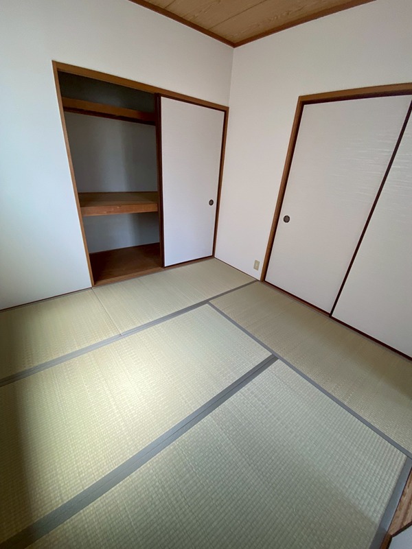 ヒカリハイツドイ２号館 ベッドルーム