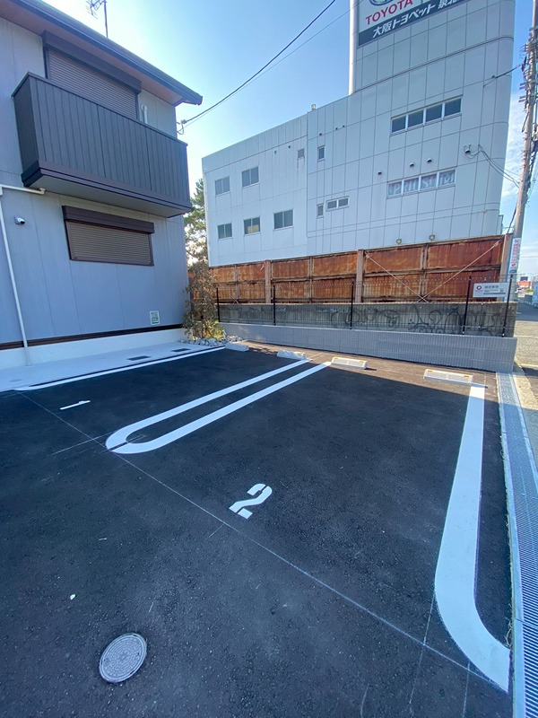 ネオ・ハイツ 駐車場