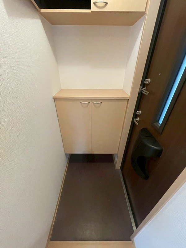グリーンコート原寺 玄関