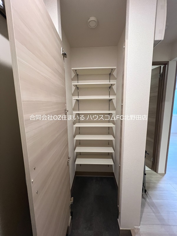 CASA　MUKAINO 収納