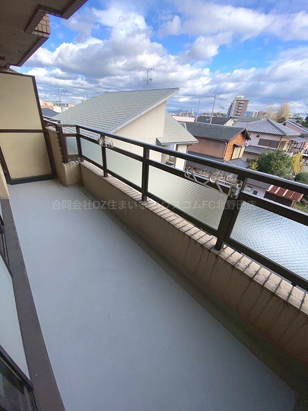 アーネットスタシオン大阪狭山 ベランダ