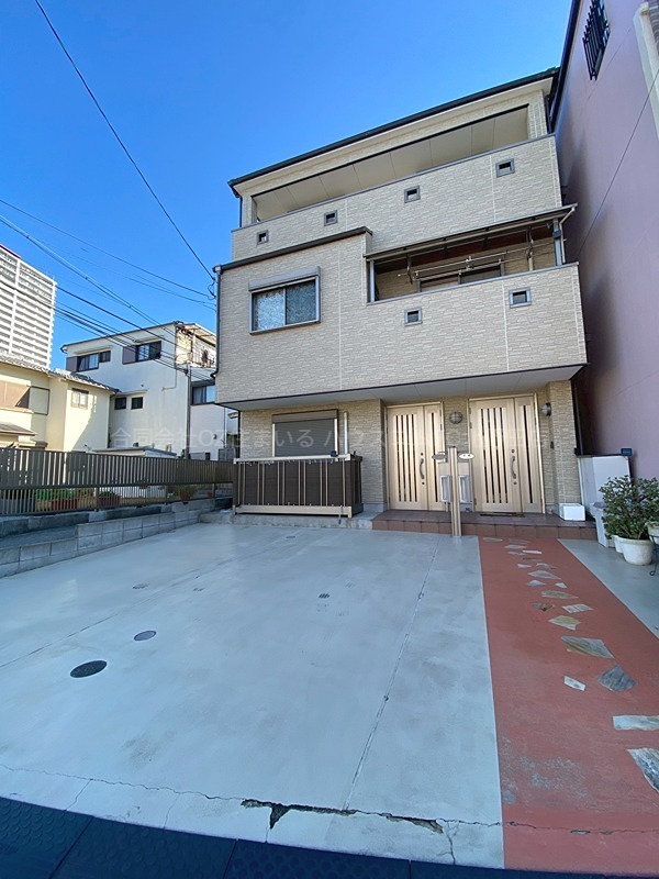大美野坂本マンション 外観