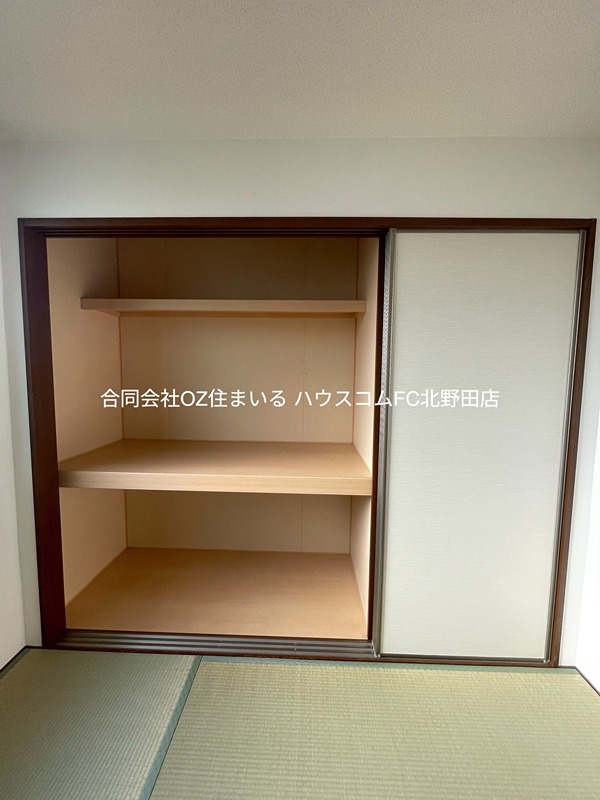 ソレイユ北庄  収納