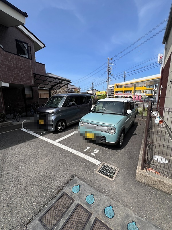 ヴィラ　ナカヤマ 駐車場