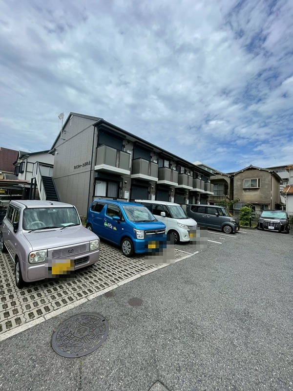 アメニティ大美野Ａ 駐車場
