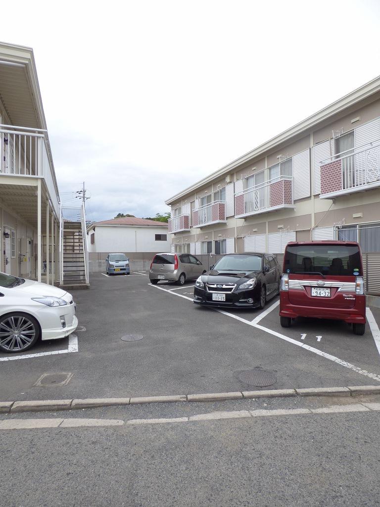 パナハイツ今熊Ⅲ 駐車場