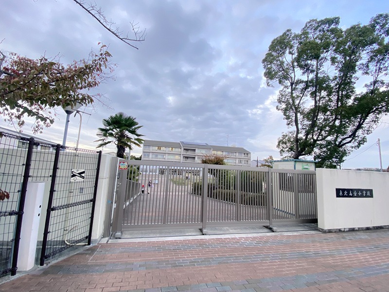ラパス高倉台 小学校
