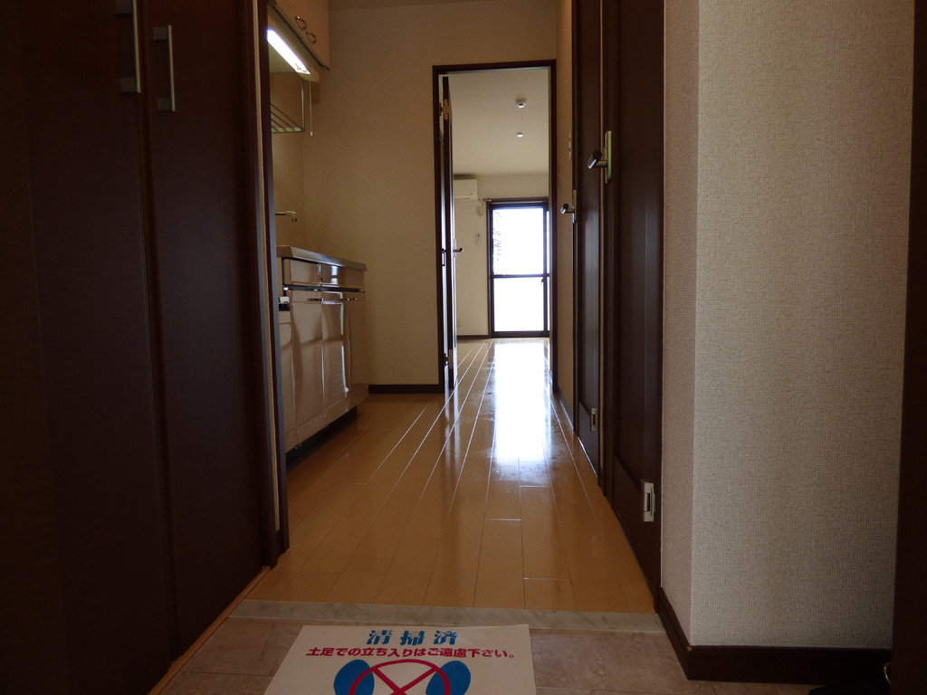 フジパレス楠町 玄関