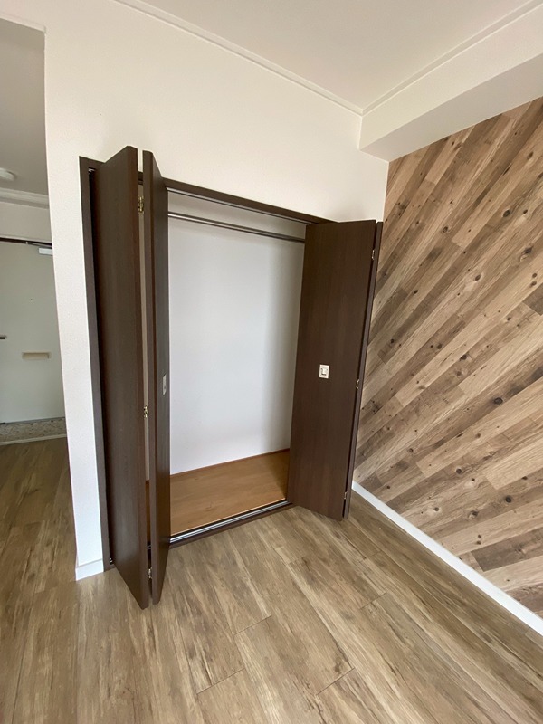セインツ1号館  収納