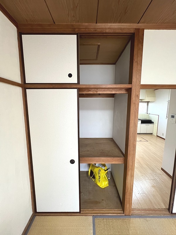 矢船様戸建 収納