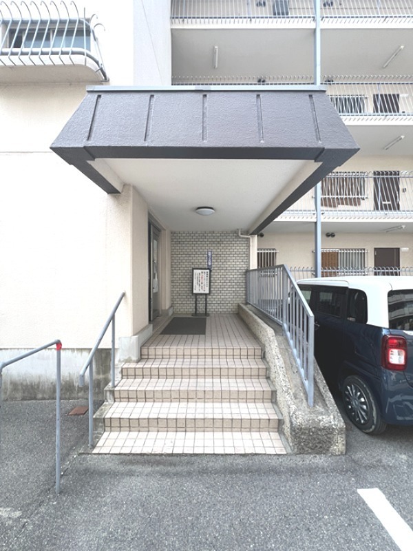 北野田大発マンション　 エントランス
