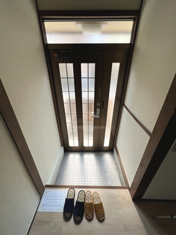 堺市美原区南余部戸建 玄関