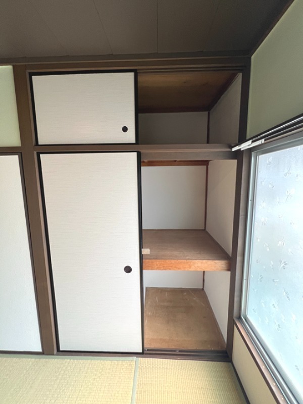 堺市美原区南余部戸建 収納