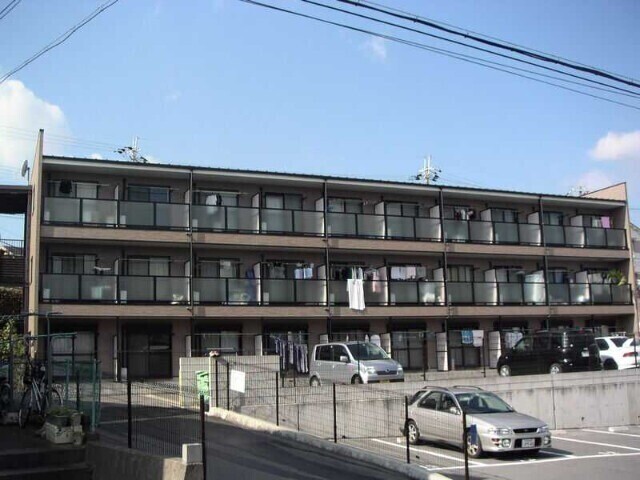 ラパス高倉台 外観