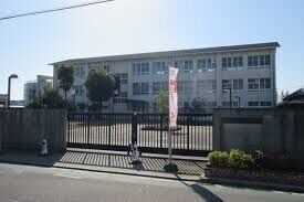 カサブランカ初芝 小学校