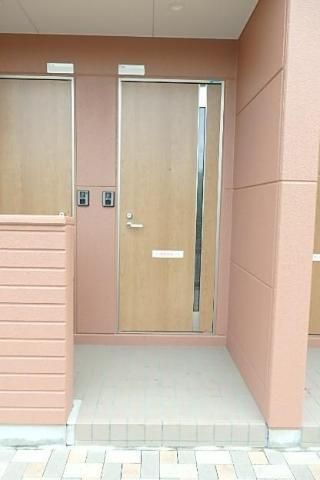 メゾン ド ソレイユ エントランス