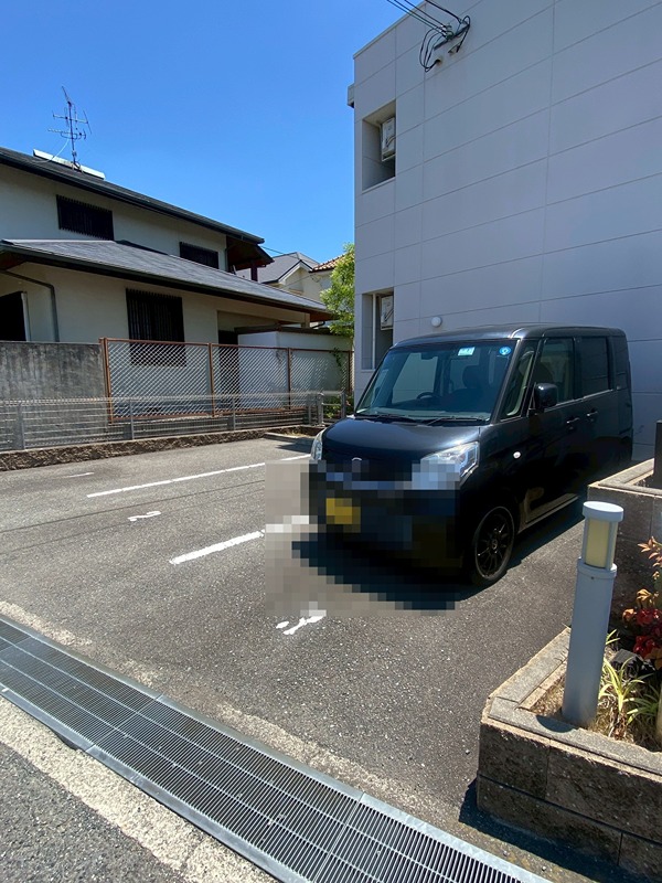 メゾン ド ソレイユ 駐車場