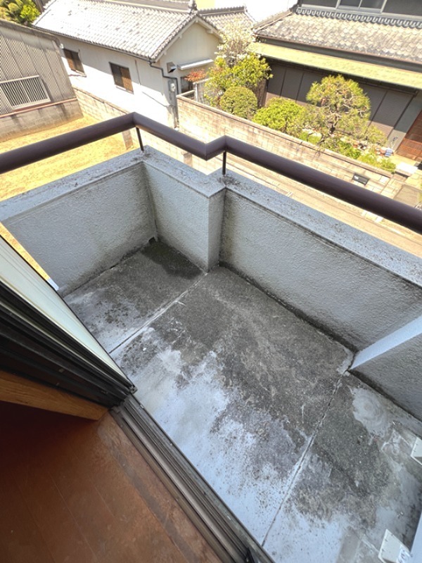 堺市美原区黒山貸家 ベランダ