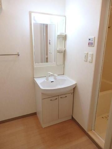 グレイシャス 洗面所