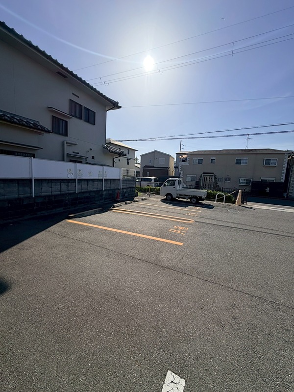 アプローズ狭山 駐車場