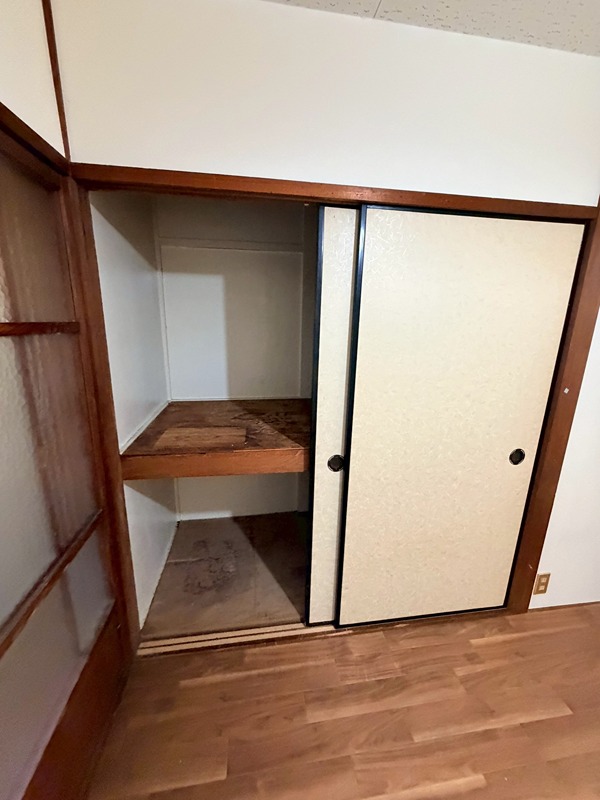 初芝アパート 収納