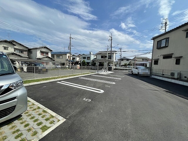 ラ・メゾン狭山 駐車場