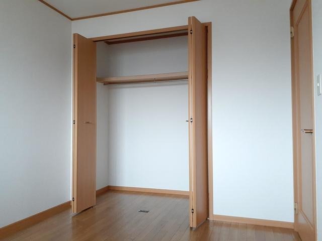 クリスタルウイング輝 収納