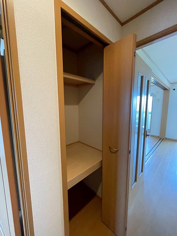 クリスタルウイング輝 収納